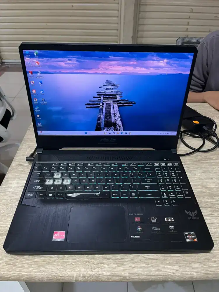 Asus tuf gamming Fx505dy
Amd ryzen 5 3550