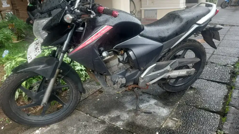 Dijual Honda New Mega Pro 2012
