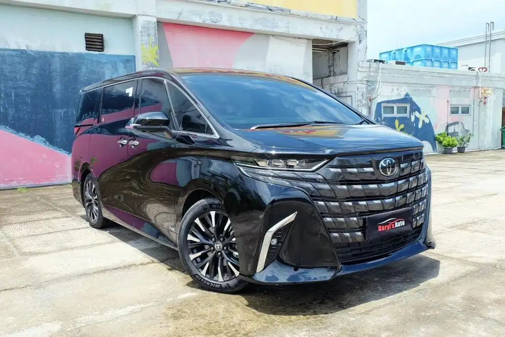 KM 400 Perak Like new 2024 Toyota Alphard 2.5 Hev Hybrid Tss TDP 207jt