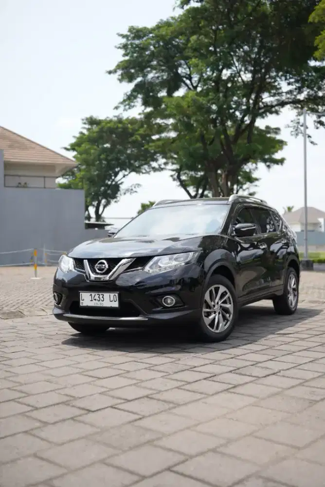 Nissan XTRAIL 2.5 AT 2017 Dream Condition.