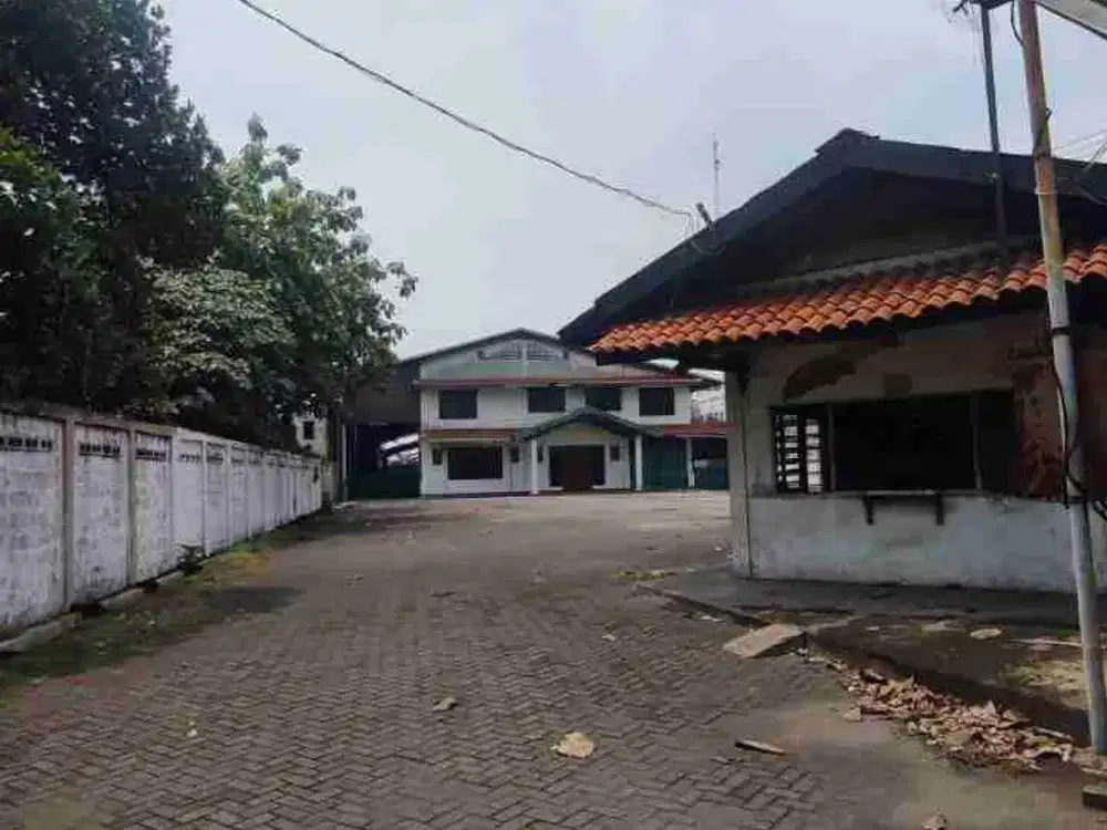 Dijual Gudang Pabrik Raya Bringinbendo Surabaya