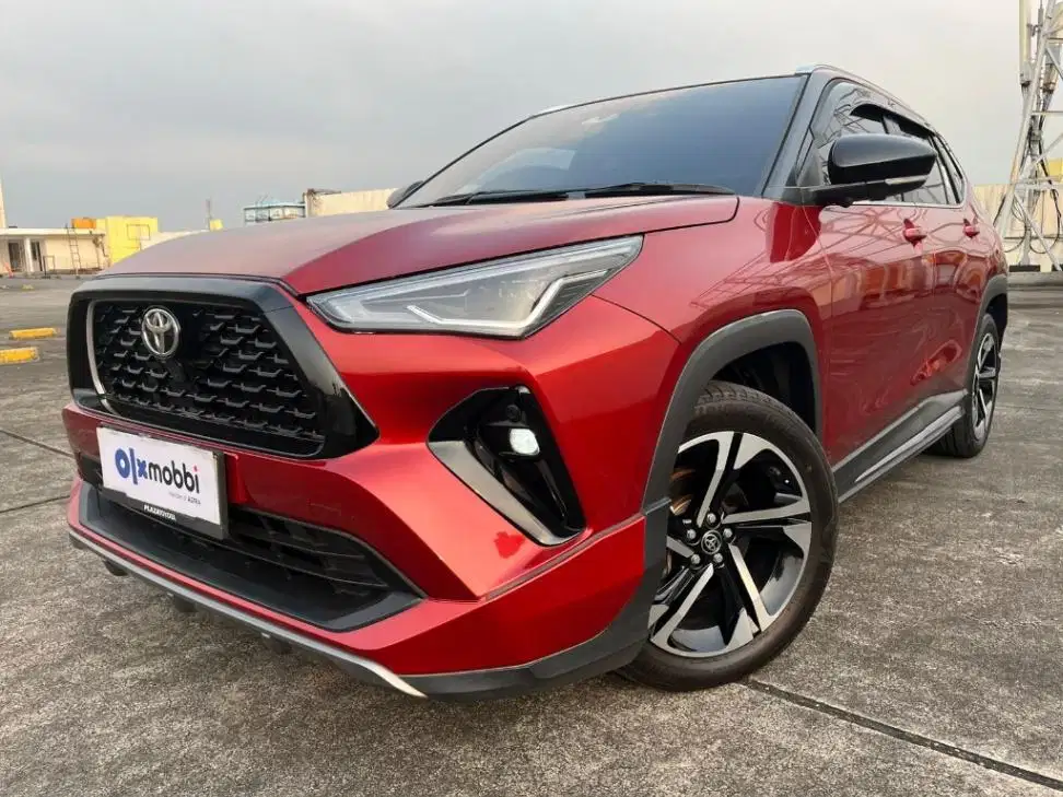 KM RENDAH - Toyota Yaris Cross 1.5 S GR TSS Bensin-AT 2023 SDOD