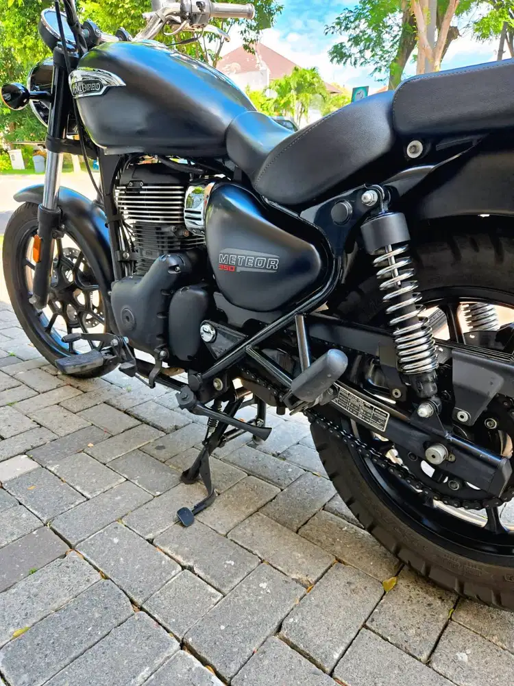 DIJUAL SECOND !! ROYAL ENFIELD (METEOR 350) 98 JT NEGO!!