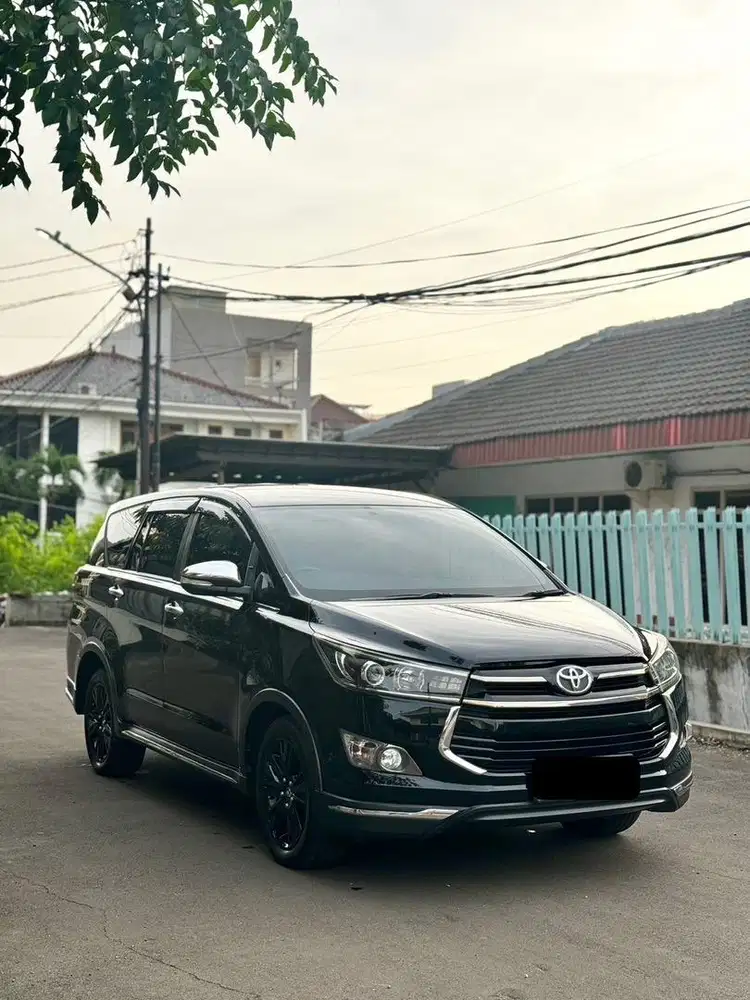 Cash Toyota Venturer 2.4 Diesel 2017