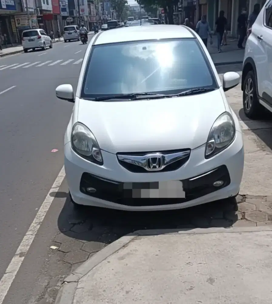 Honda brio tahun 2014