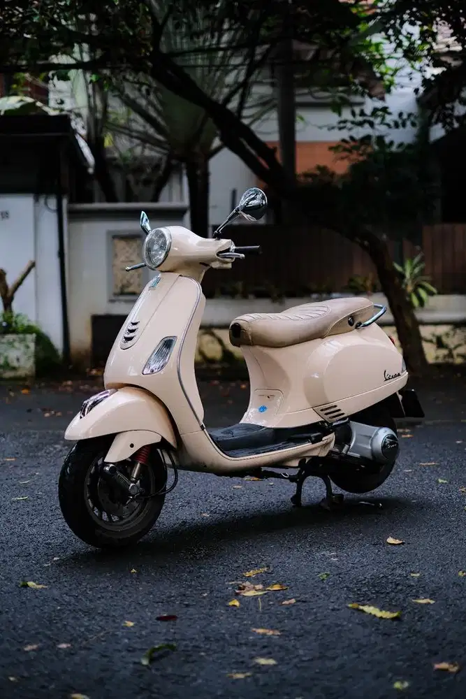 VESPA LX 150 2VIE TERMURAH