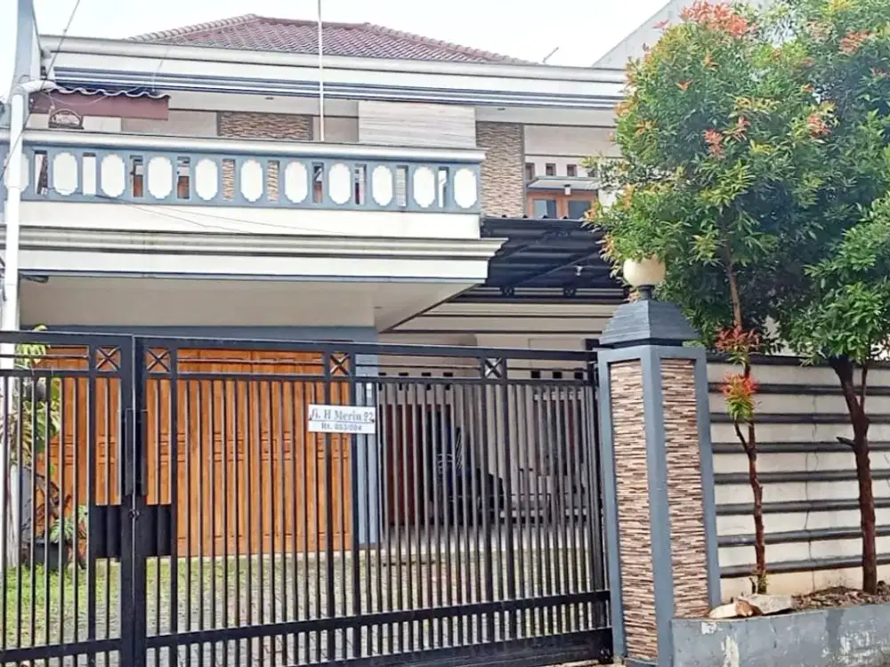 Dijual Rumah 2 Lantai Lokasi Strategis di Meruya - Jakarta Barat