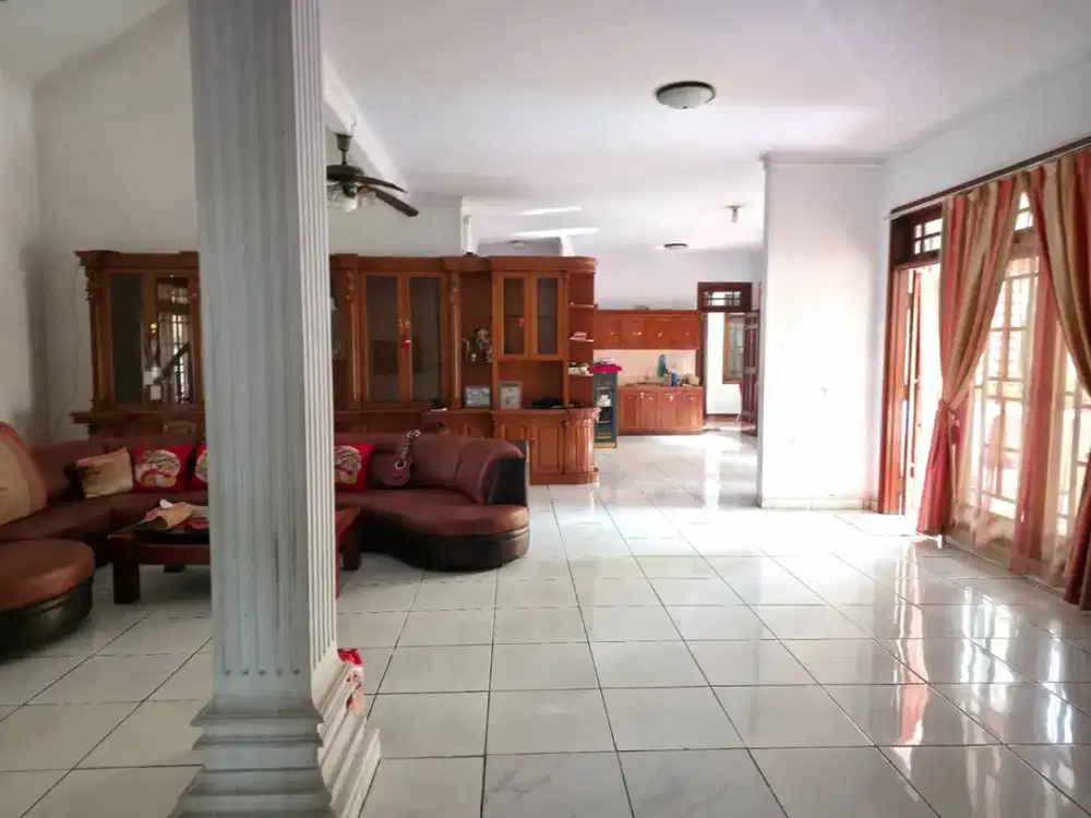 Dijual Rumah Siap Huni Di Jalan Lingkar Duren Sawit Jakarta Timur