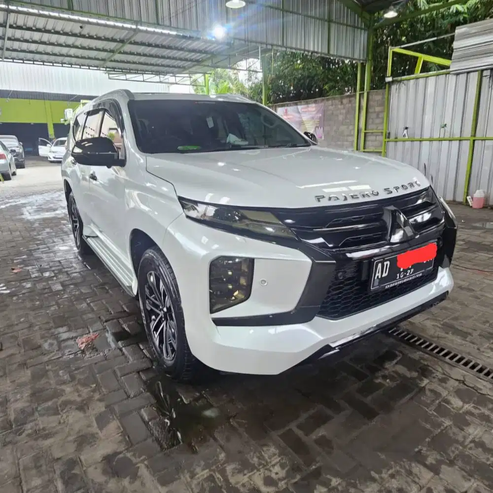 Pajero Sport Dakar 4x2 Putih milik  Saya Sendiri Fitur Ultimate