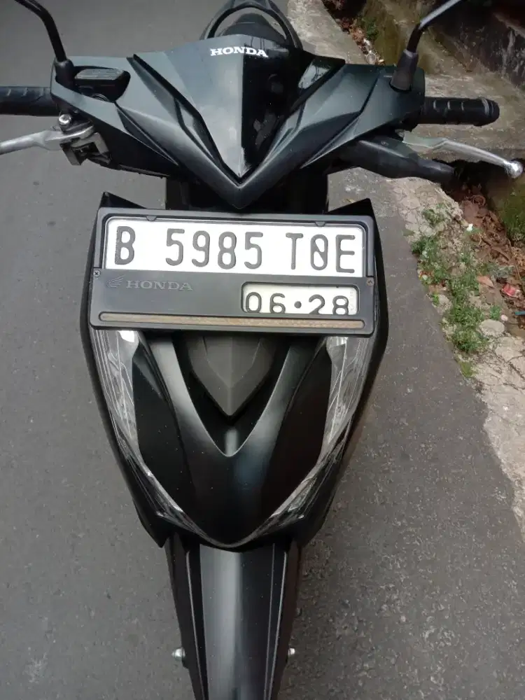 HONDA NEW BEAT DELUXE 2023 HITAM DOP