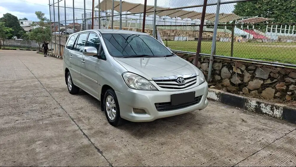 Toyota Kijang Innova 2.5 G A/T Diesel 2009 Istimewa