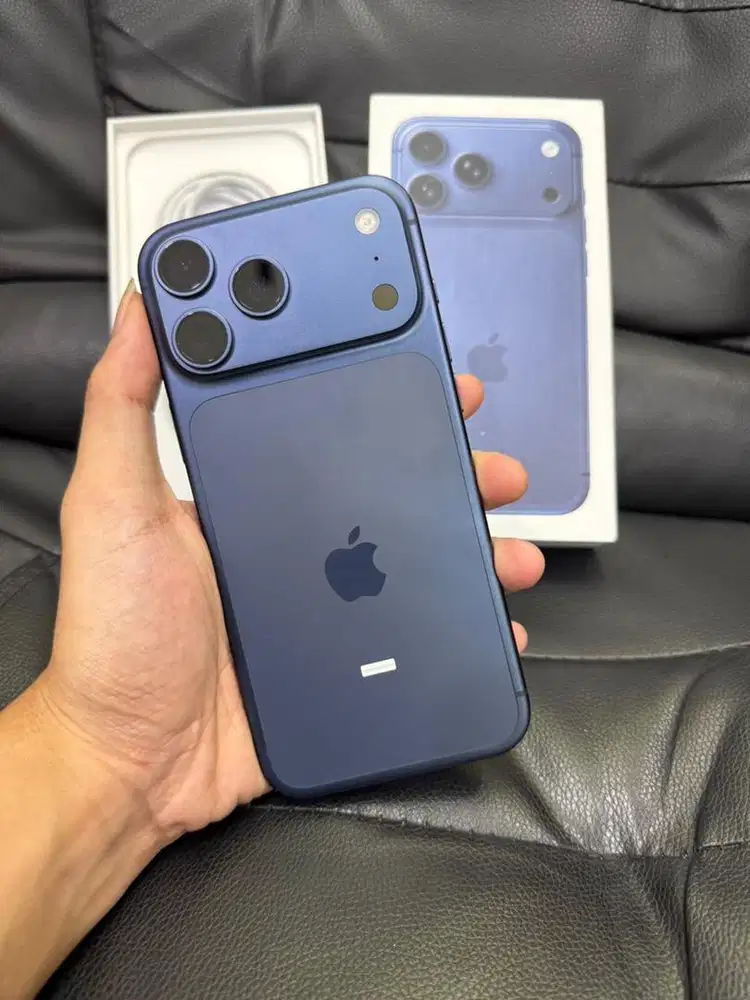 iPhone 17 ProMax 256 GB iBox