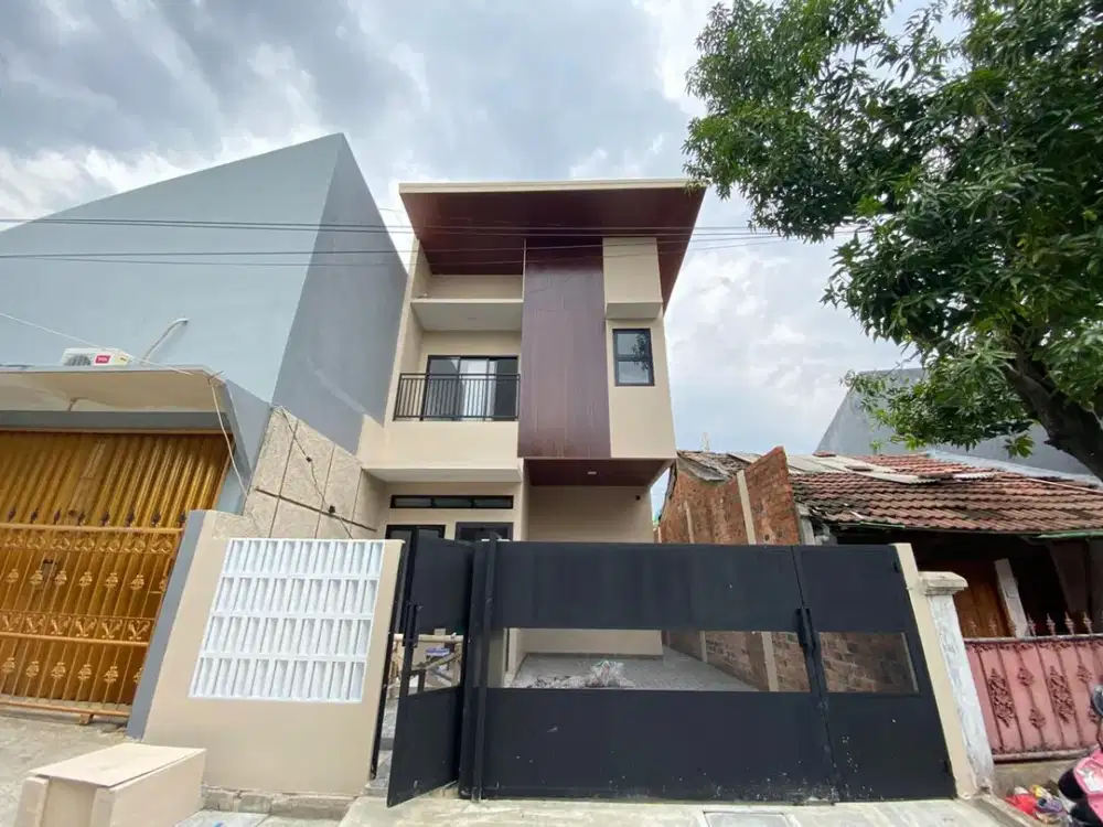 Rumah LB 120 Hadap Timur 15 menit ke Summarecon Mall Bekasi J-39814