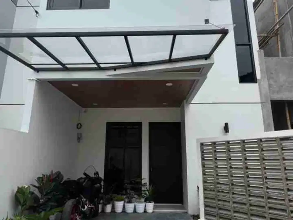 rumah 2 lantai roftoop selangkah ke jln raya condet jakarta timur