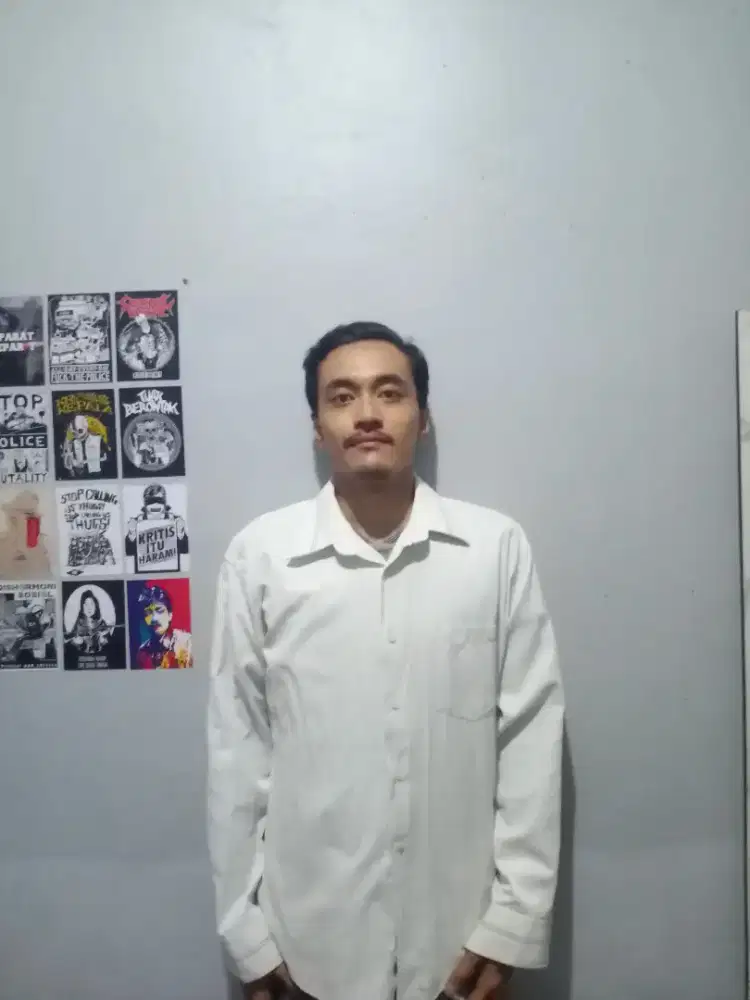 NYARI PEKERJAAN APA SAJA YANG MENTING HALAL