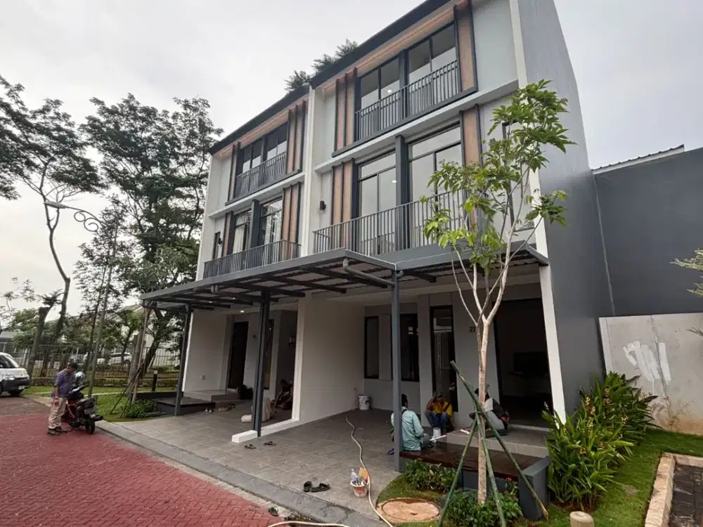 3 Lantai Dekat Bsd Berlokasi di Gading Serpong Unit Terbatas! Rumah Malibu Village