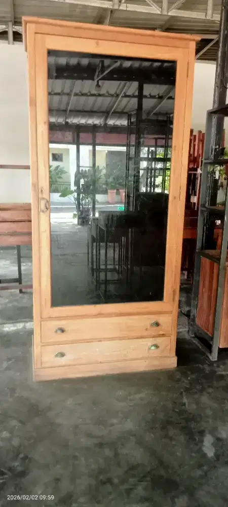 Almari pintu satu