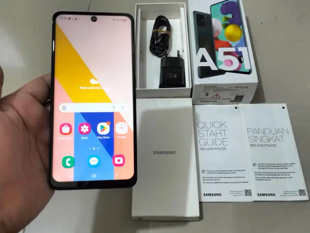 BUTUH UANG SAMSUNG GALAXY A51 RAM 6GB /128GB 4G 6.5in Kamera 48MP NFC