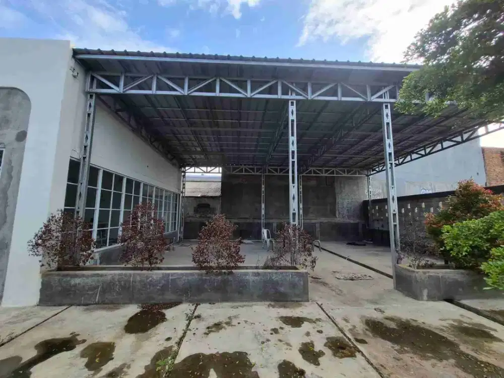 Disewakan Lahan dan Bangunan ex cafe di Jatiasih Bekasi