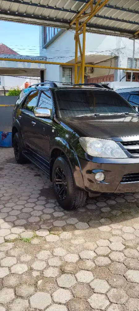 Fortuner 2.5 G Diesel Manual