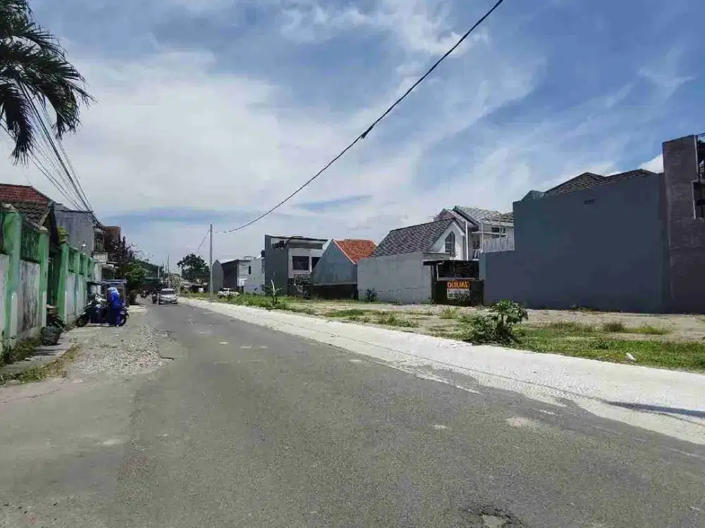 Dijual Tanah Strategia Jl Adisoemarmo colomadu