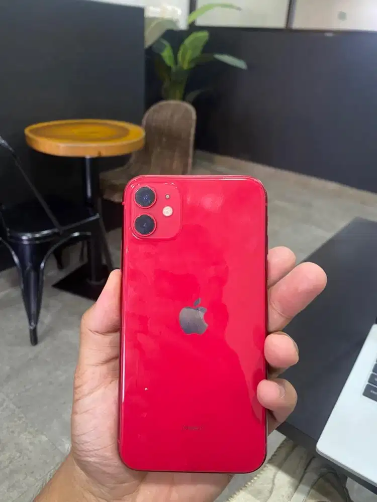 Apple Iphone 11 - 64 GB Ori