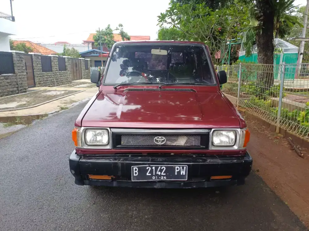 Toyota Kijang 1992 Bensin