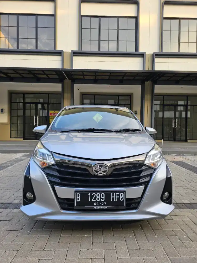 TOYOTA CALYA 12 G AT TH 2022 SILVER