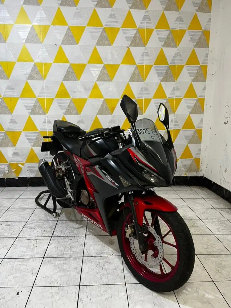 Honda cbr 150R 2020 mulus