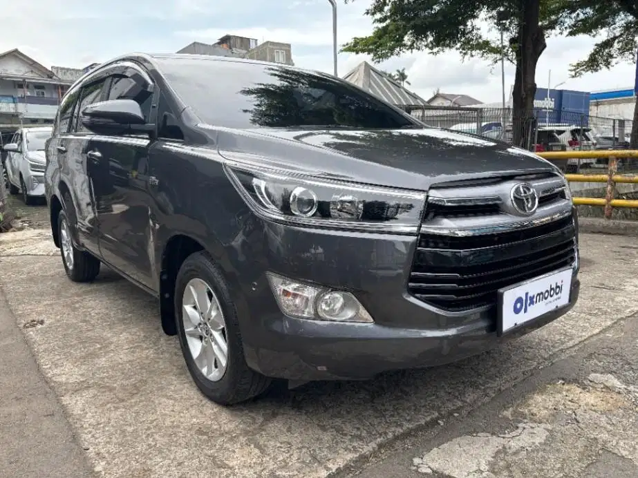 DP RENDAH Toyota Kijang Innova 2.0 V Bensin-MT 2017 BZKS