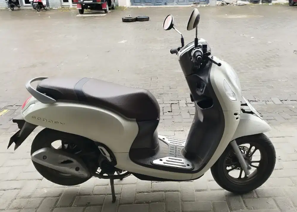 Scoopy prestige tahun 2022