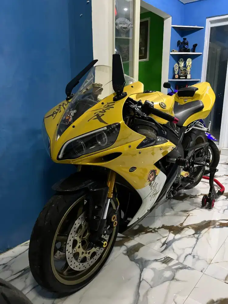 YAMAHA R1 TAHUN 2007 ASLI KUNING