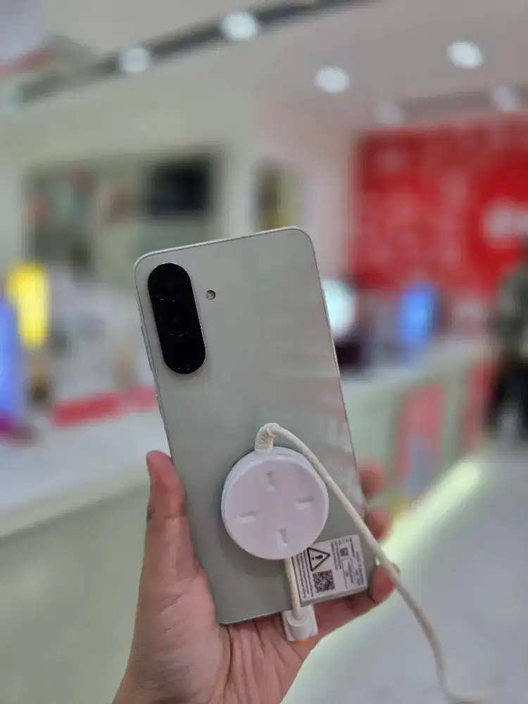 Samsung A56 8/256 free adaptor