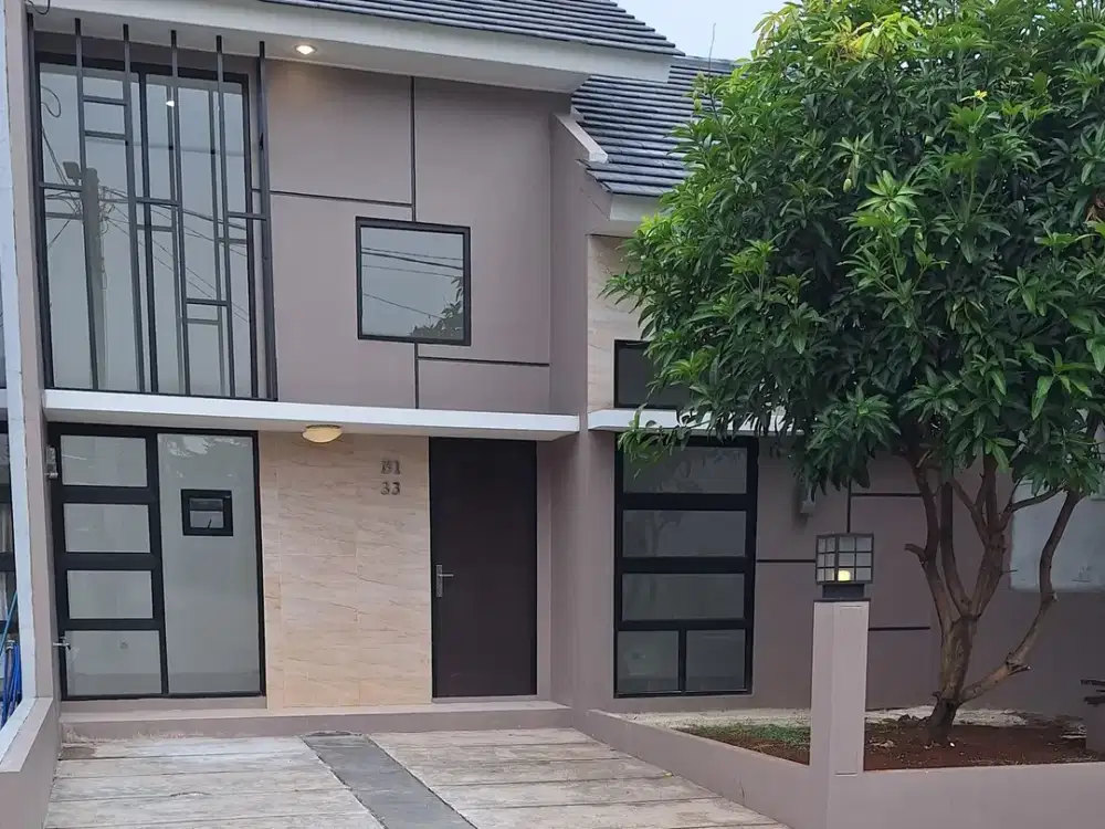 Rumah Strategis 12 Menit ke Terminal Cibinong Hadap Selatan J-39128
