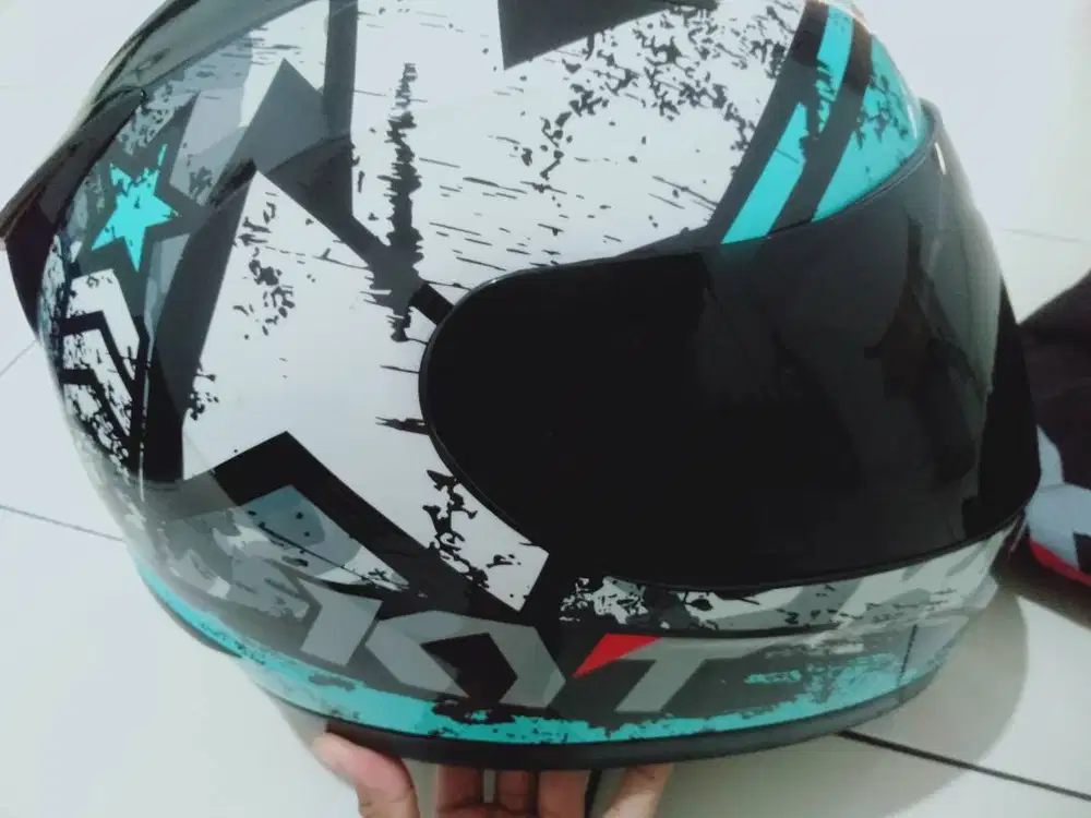 Jual helm KYT R-10