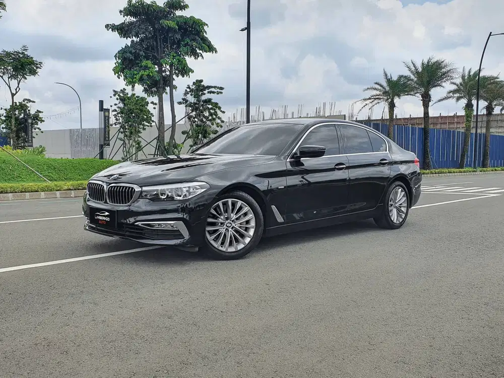 BMW G30 530i LUXURY LINE 2019