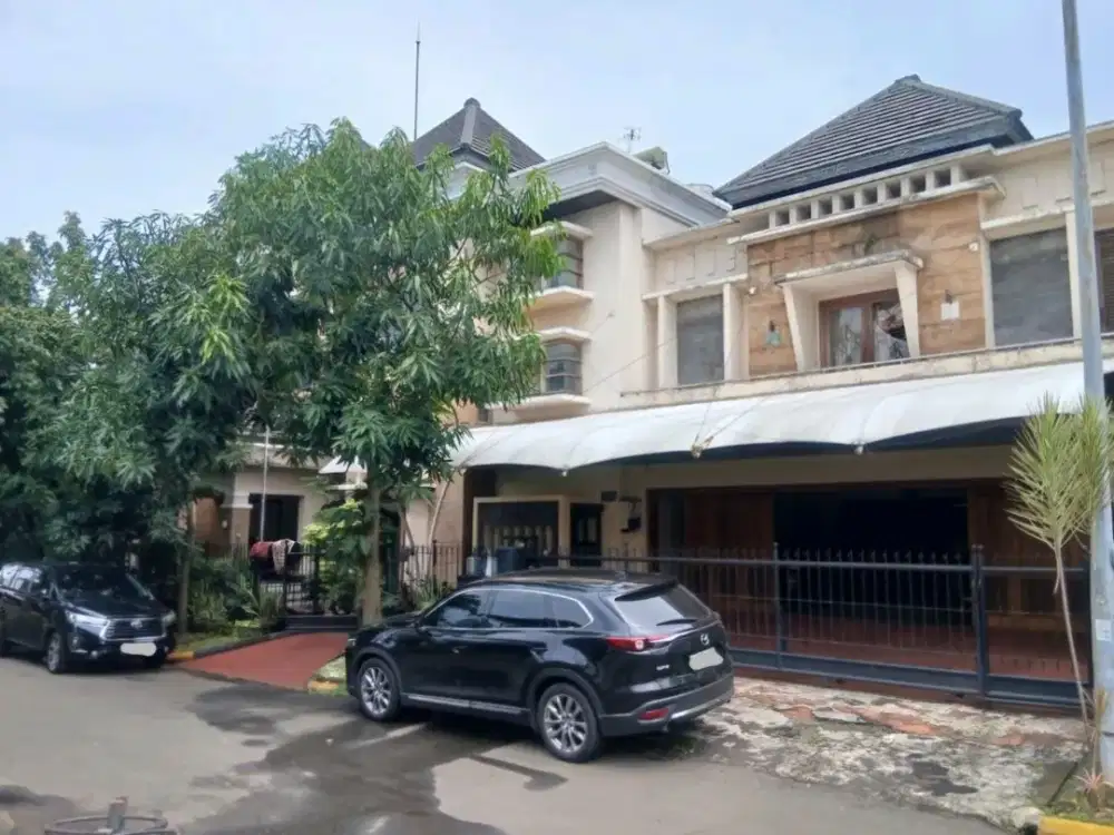 Dijual / WTS : Rumah Besar 2 Lantai LT 650 m2 di Puspitaloka BSD