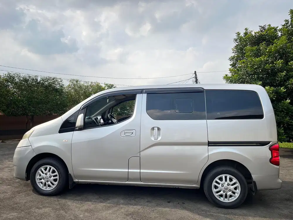 Nissan Evalia 2014 Bensin