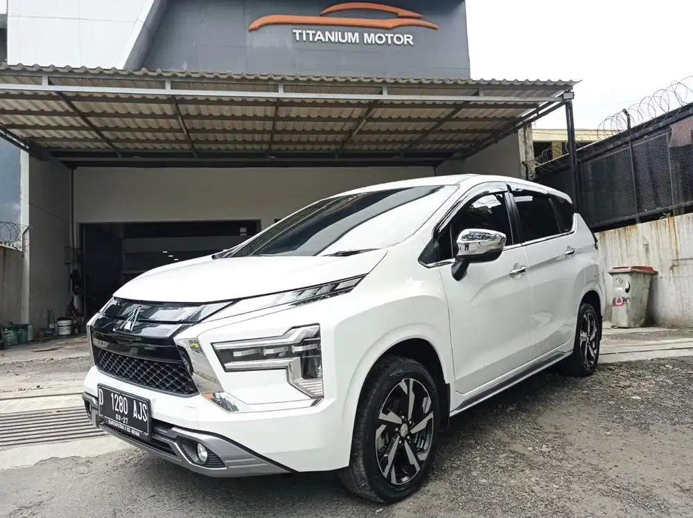 KM 30rb ANTIK Mitsubishi Xpander Ultimate Facelift White 2022