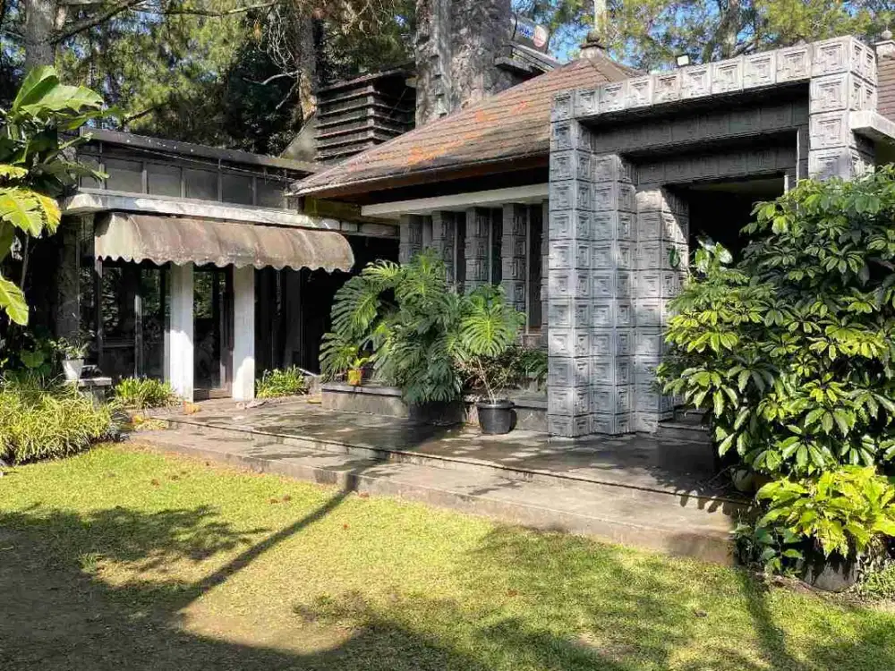 Rumah luas Mewah Di Bandung Utara