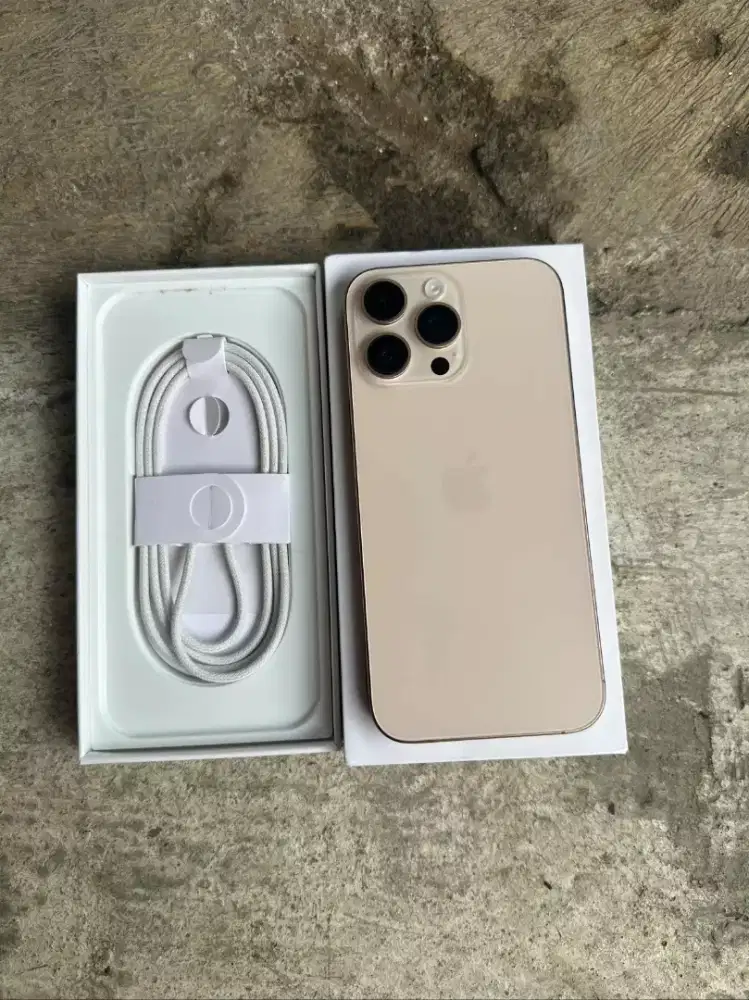 Iphone 16 pro max 256 inter