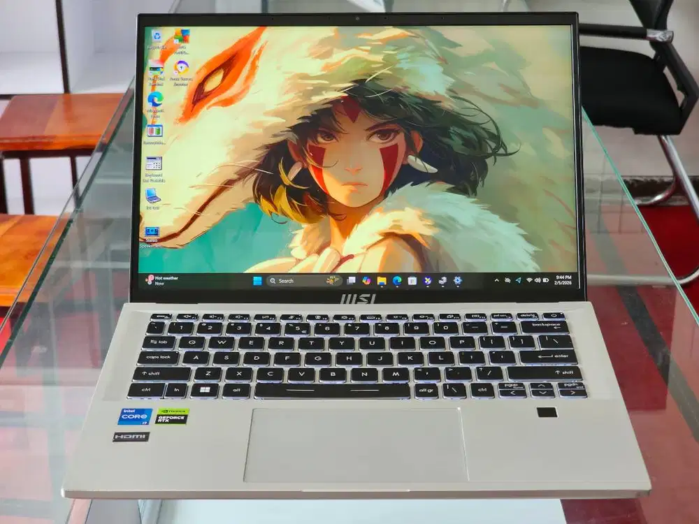 MSI Prestige 14H B12UCX intel Core i7 Gen 12 Ram 16 GB SSD 1 TB Nvidia