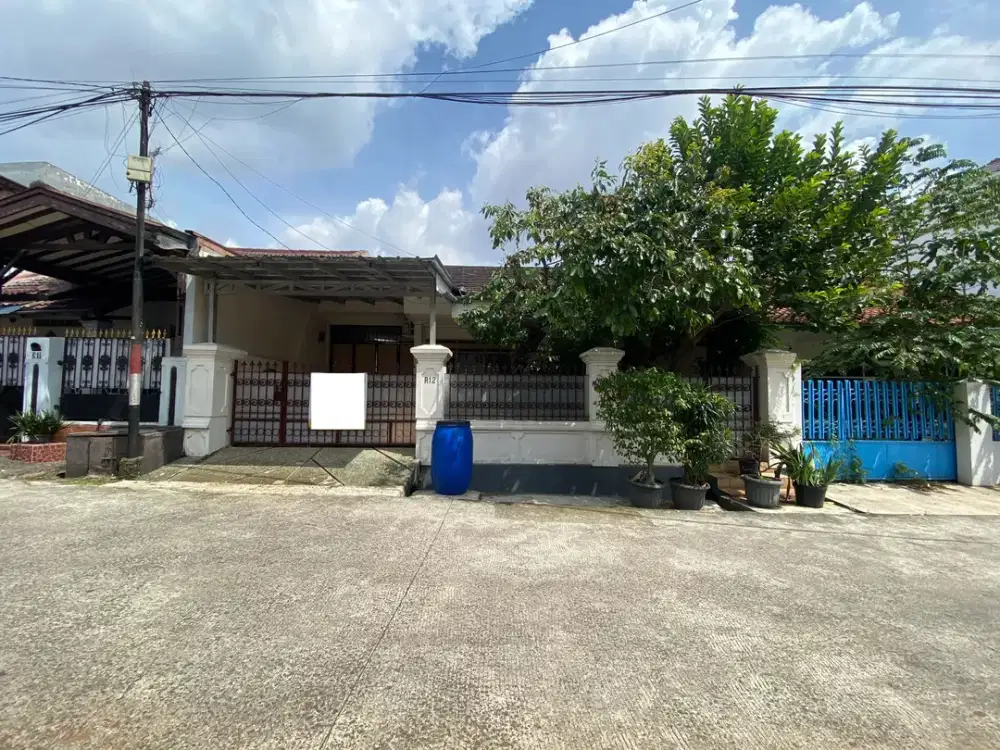 Rumah Tanah Luas 3 Menit ke Grand Mall Cimanggis Bebas Banjir J-38879