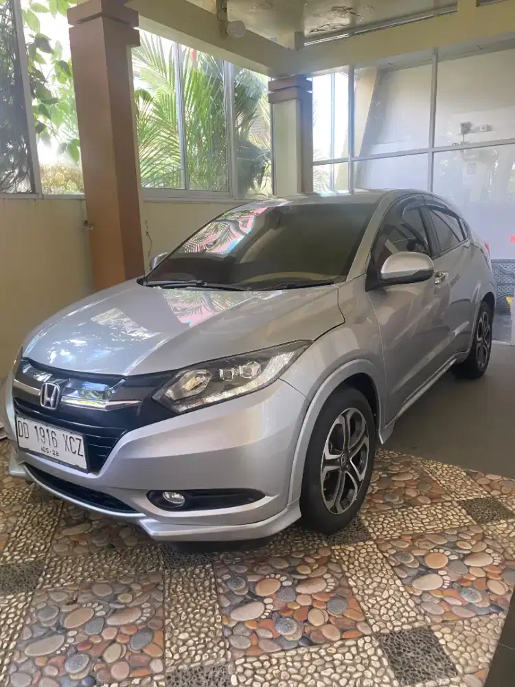 Jual Hrv 2017 kondisi istimewa