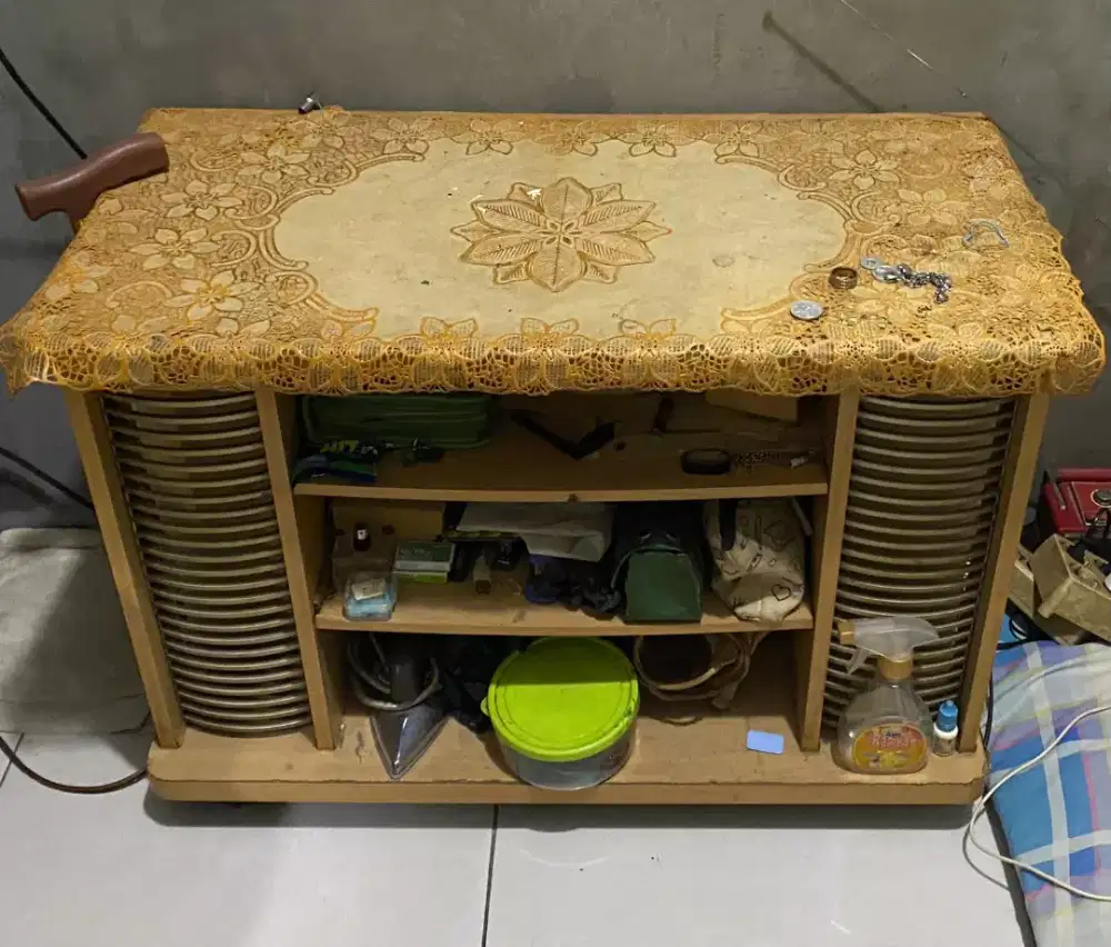 Meja TV  Kayu Kuat Tinggi 60 Cm/Lebar 80 Cm Bagus & Kuat Bekasi Utara