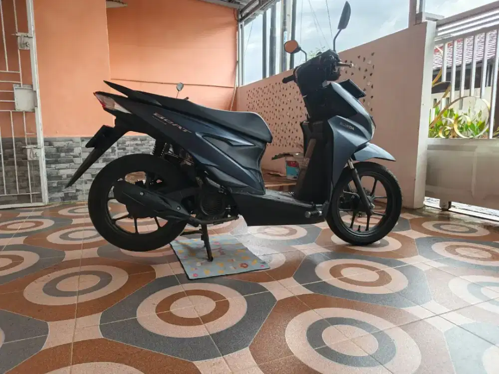 Honda Beat Deluxe keyless