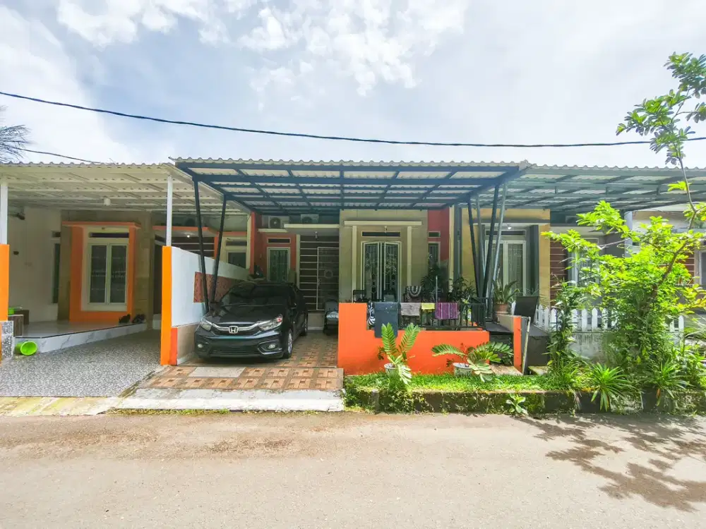 Rumah Hadap Timur 8 menit ke Stasiun Cilebut Dibantu KPR J-39220
