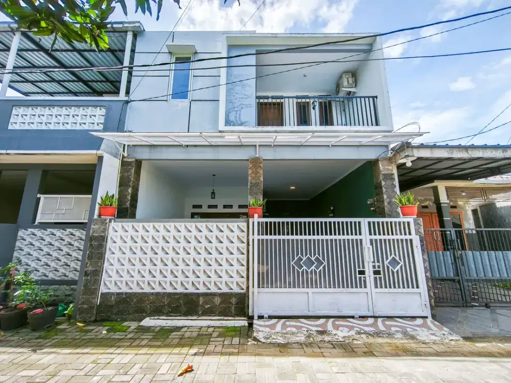 Rumah 2 Lantai SHM 15 menit ke Terminal Cibinong Hadap Utara J-39341