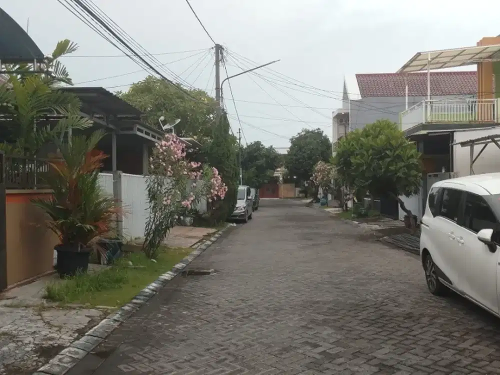 Rumah Di Purimas Kuta Paradise Surabaya Siap Huni Bagus Dan Terawat
