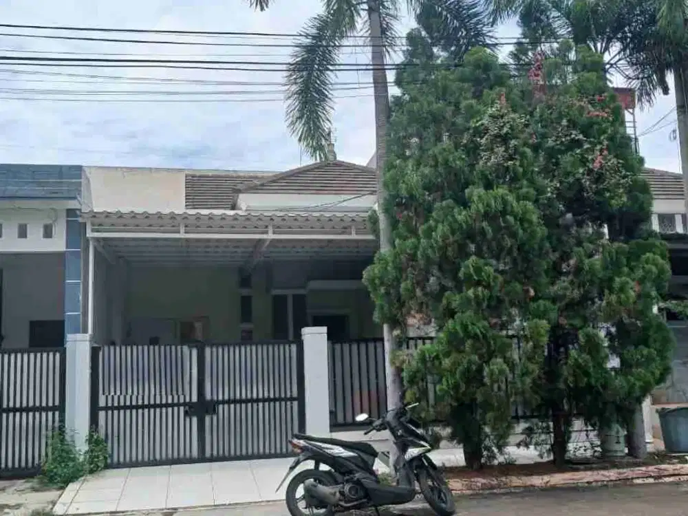 Dijual rumah di dalam cluster aralia harapan indah bekaai